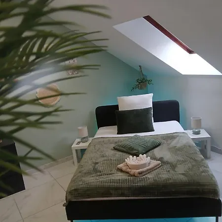 דירה Honor - Neu Renoviert *