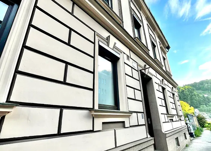 Honor - Neu Renoviert *